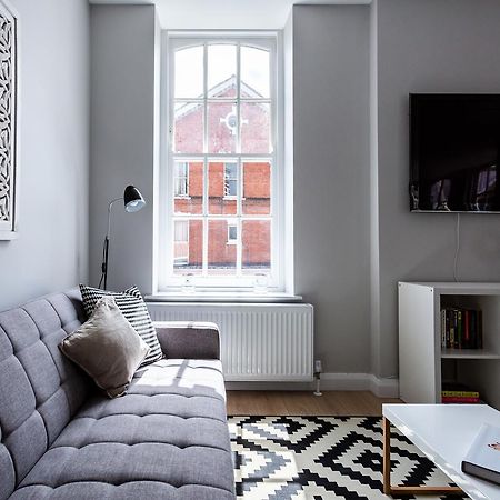 Californication - 2 Bed Apartment Southend-on-Sea Bagian luar foto